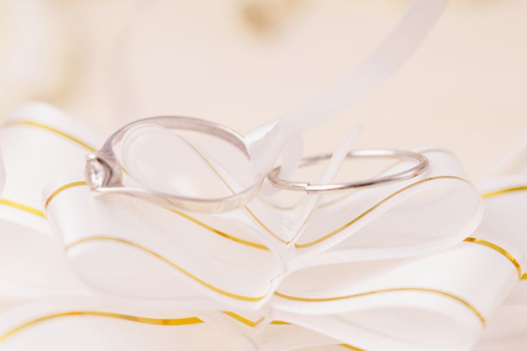 シャネルが繋ぐ時代と人を超える中古高級ブランドの新しい価値